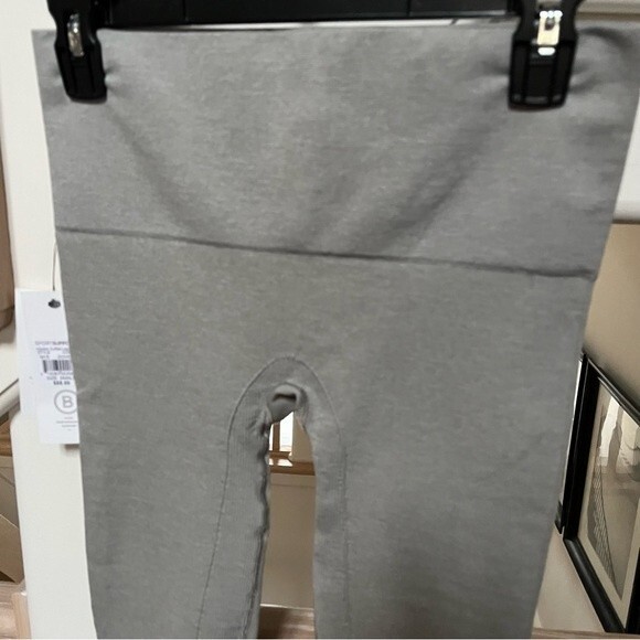 Blanqi SupportSport Maternity Hipster Cuffed Leggings in Dove Gray S NWT - Picture 11 of 11